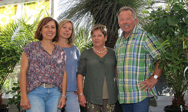 Pflanzenparadies Adrian, Familie Adrian, Inge Adrian, Valentin Adrian und ihre Töchter